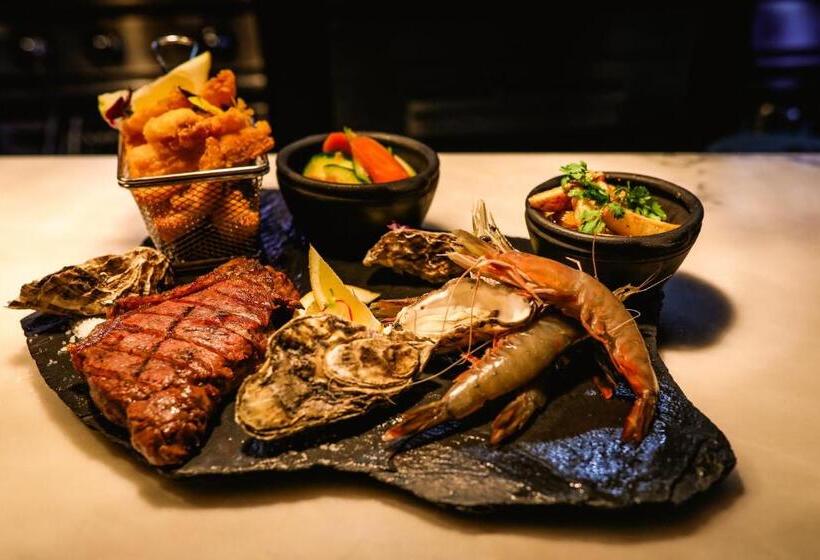 De Pedra E Sal Hostel & Suites