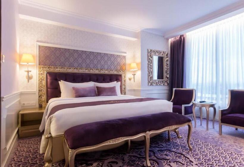 בית מלון כפרי Grand Keisha Yogyakarta