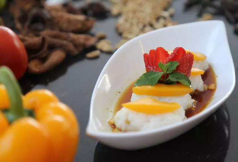 هتل Grand Keisha Yogyakarta