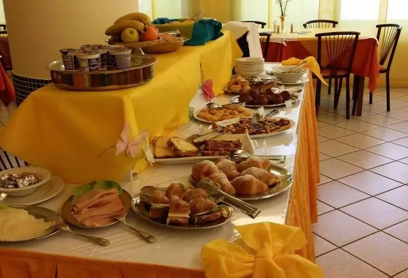 Hotelli La Falena