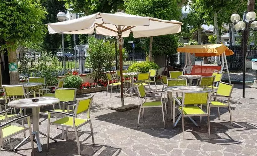 Hotelli La Falena
