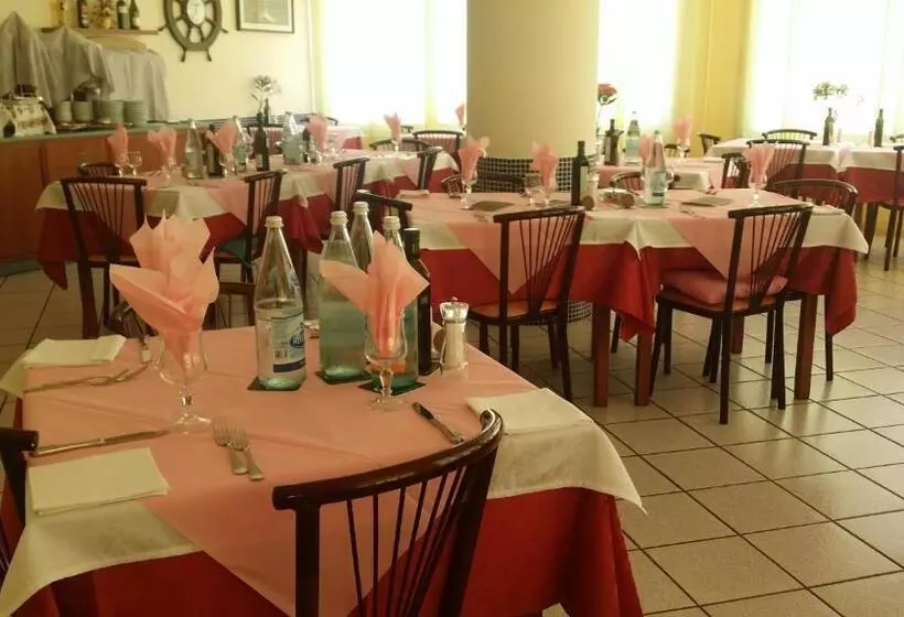 Hotelli La Falena