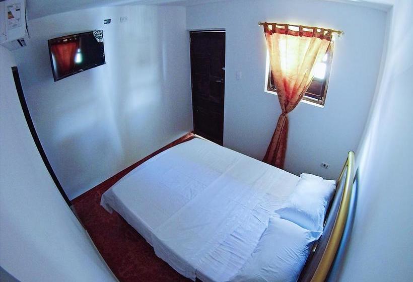 هتل Ayenda 1305 Retro