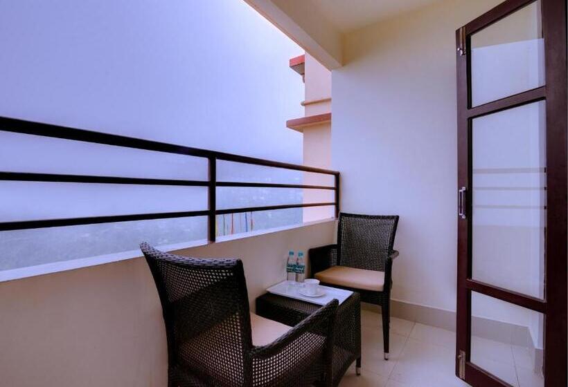 Udaan Woodberry Hotel & Spa