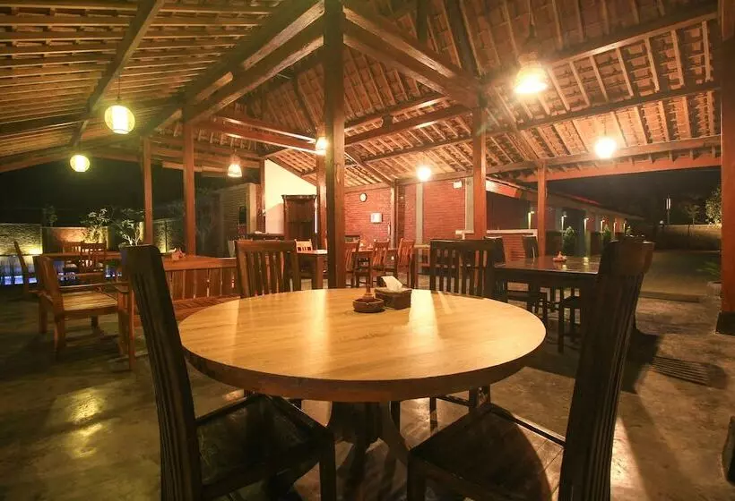 هتل Wahid Borobudur