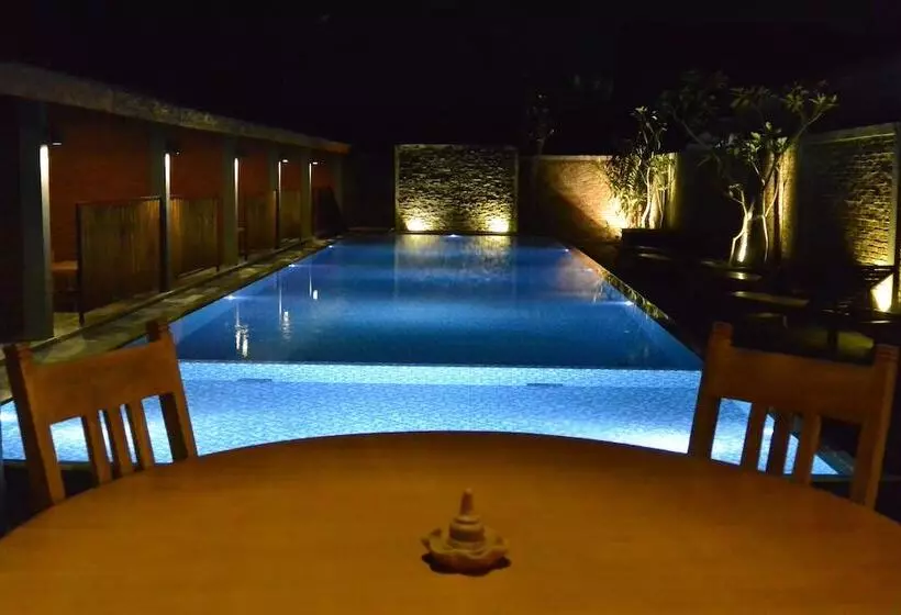 هتل Wahid Borobudur