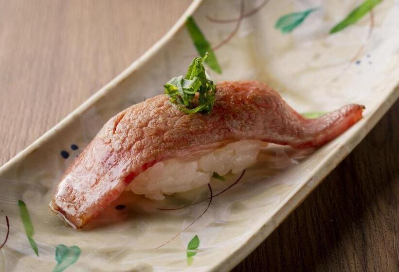 Отель Wing International Select Higashi Osaka