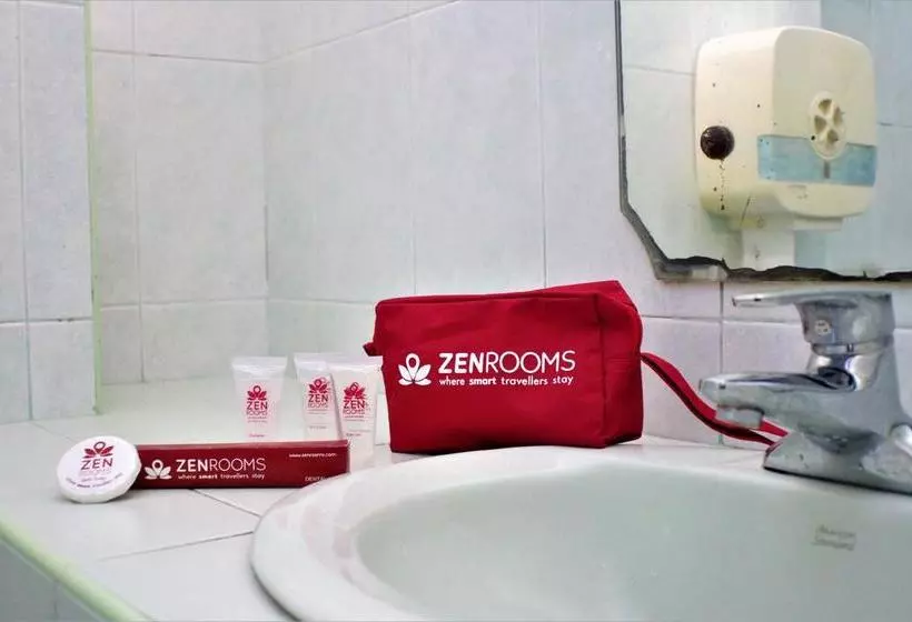 Hotelli Zen Rooms Vest Grand Suites Bohol