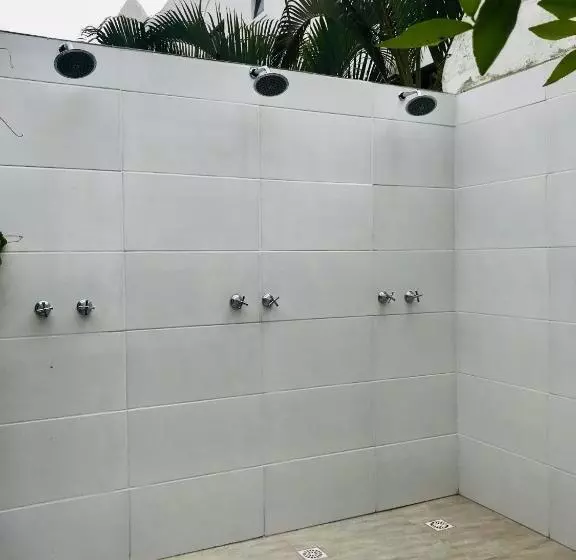 Quatro Ilhas Beach Hostel