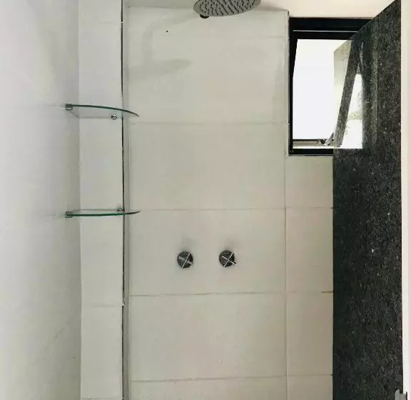 Quatro Ilhas Beach Hostel