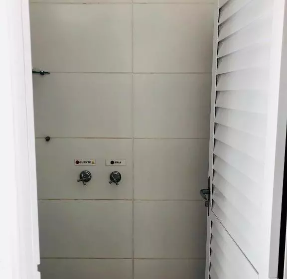 Quatro Ilhas Beach Hostel
