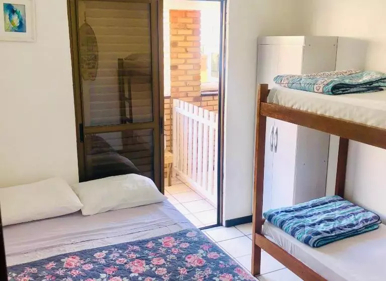 Quatro Ilhas Beach Hostel