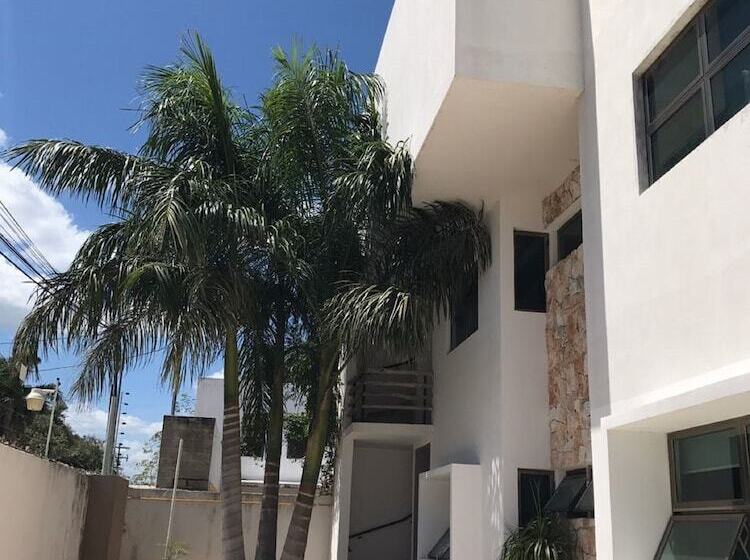 فندق صغير Hostal Urbano