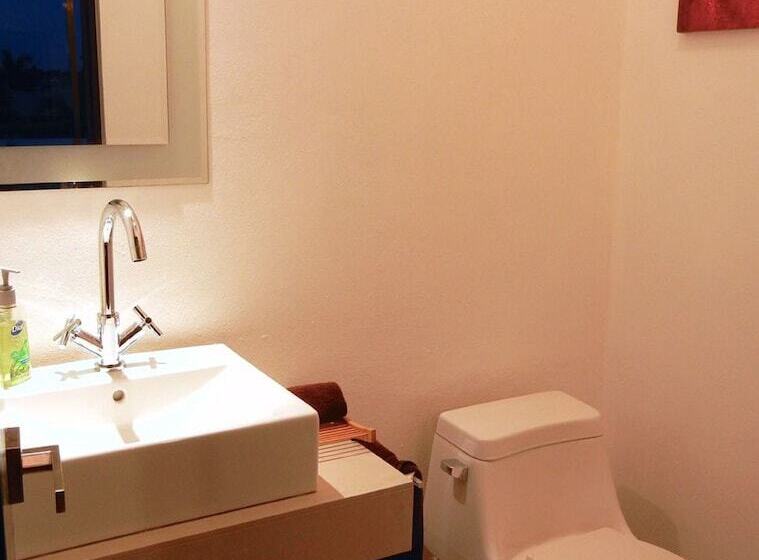 فندق صغير Hostal Urbano