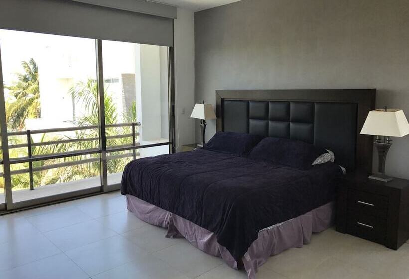 فندق صغير Hostal Urbano