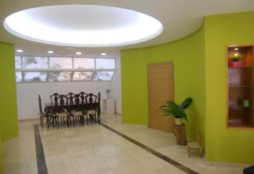 Albergue La Estacion Santiago De Compostela