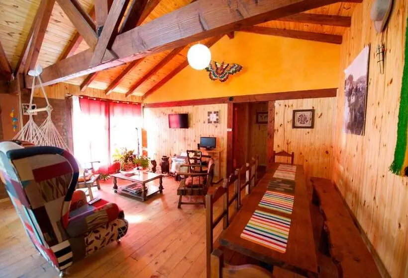 El Hostel Secreto