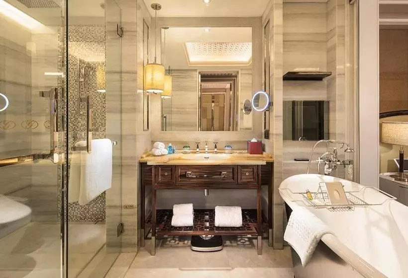 Grand Bay Hotel Beijing