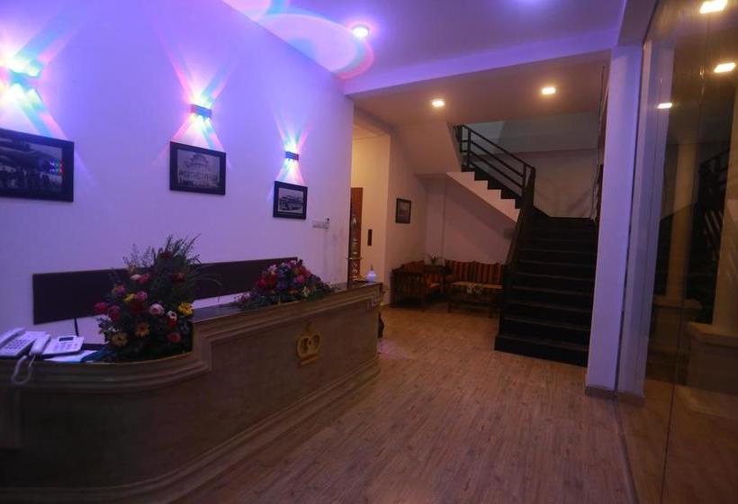 فندق Kings Gate Airport Transit