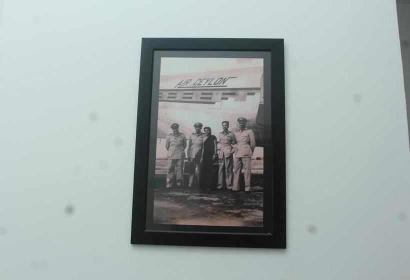 فندق Kings Gate Airport Transit