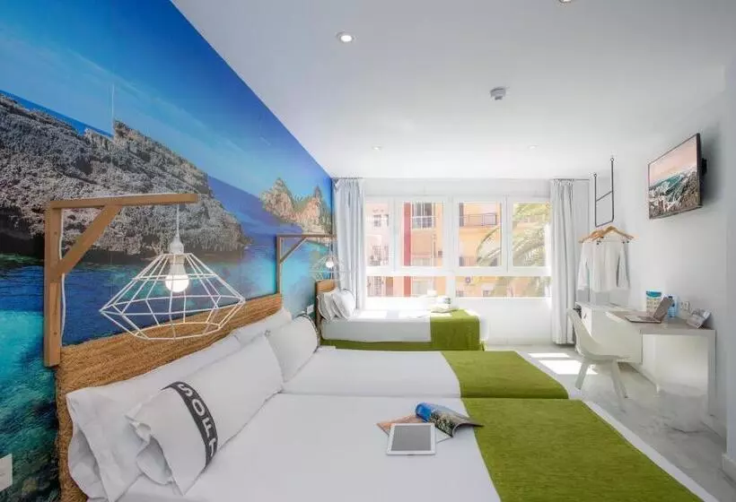 ホテル Casual Del Mar Malaga
