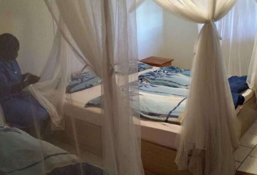 هتل Guest House Jane Naivasha