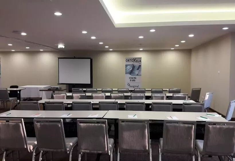 Latam Hotel Plaza Pradera Quetzaltenango