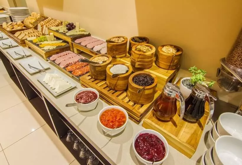 Latam Hotel Plaza Pradera Quetzaltenango