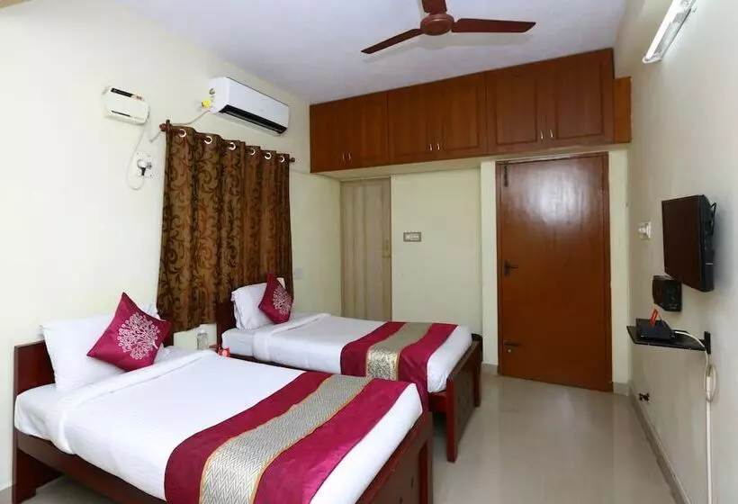 ホテル Oyo Rooms Medavakkam
