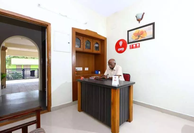 ホテル Oyo Rooms Medavakkam
