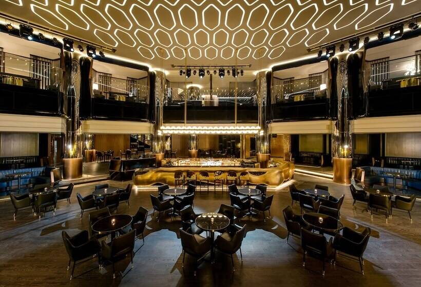 호텔 Paradise City