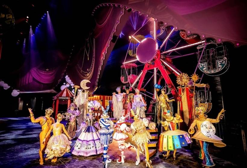 호텔 Paradise City