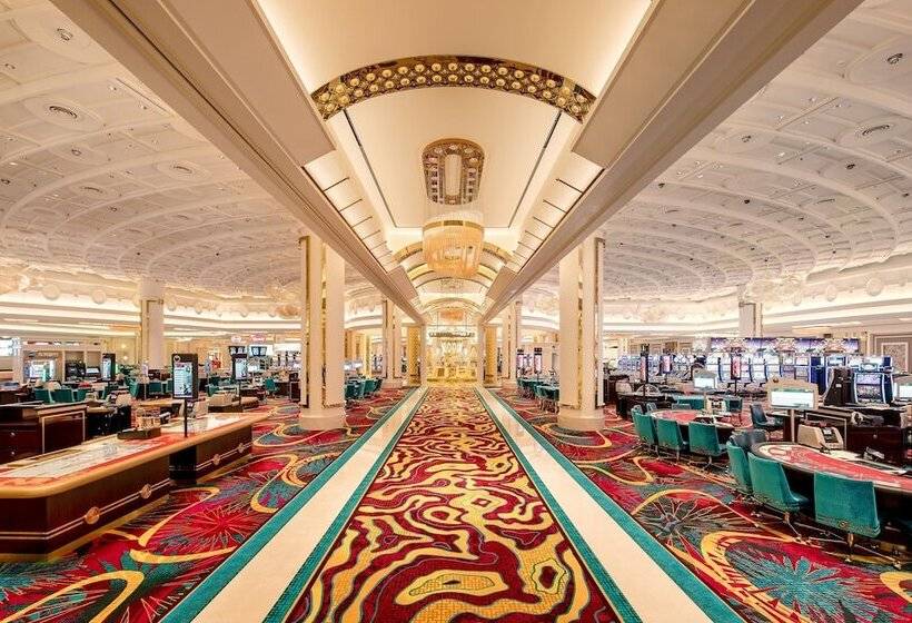 호텔 Paradise City