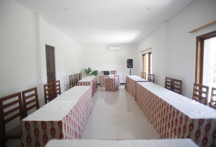 Hotel Pavilla Labuan Bajo