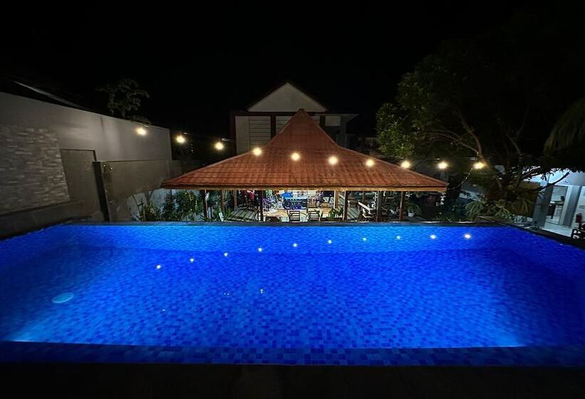 Hotel Pavilla Labuan Bajo