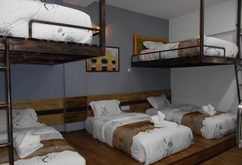 בית מלון כפרי Pi Grand