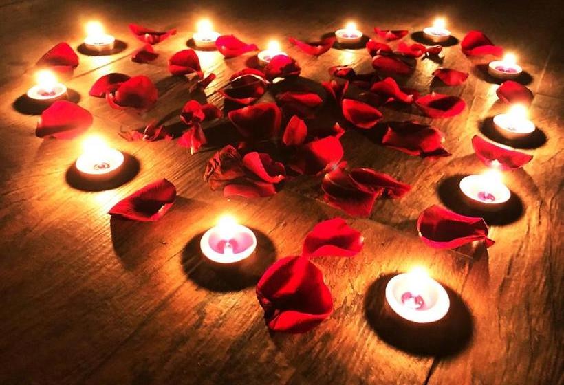 فندق Royal Serennia Small  Boutique