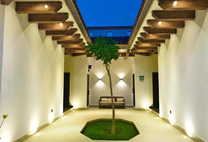 فندق Royal Serennia Small  Boutique