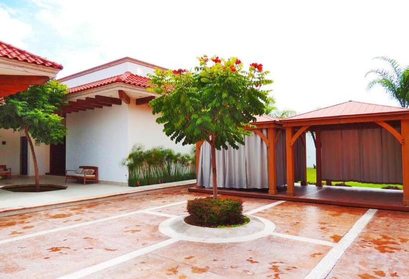 فندق Royal Serennia Small  Boutique