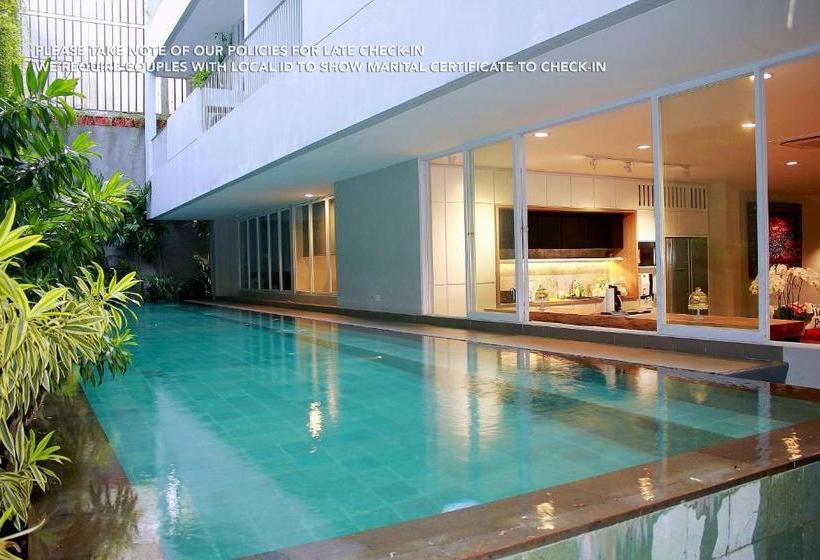 בית מלון כפרי The Loji Patra Kuningan By Zen Rooms