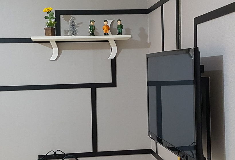 汽车旅馆 Cloud 9