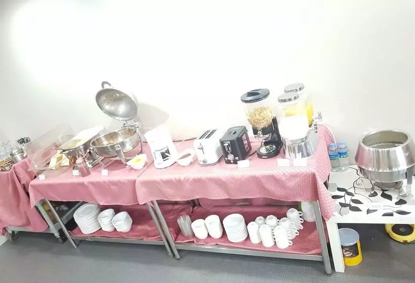 Motelli Cloud 9
