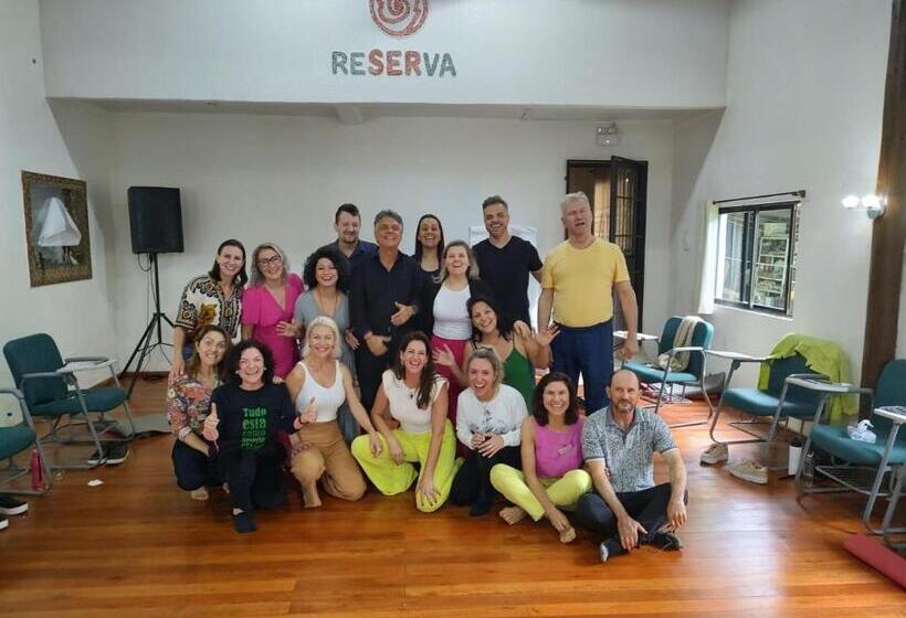 הוסטל Pousada Flora Bamboo