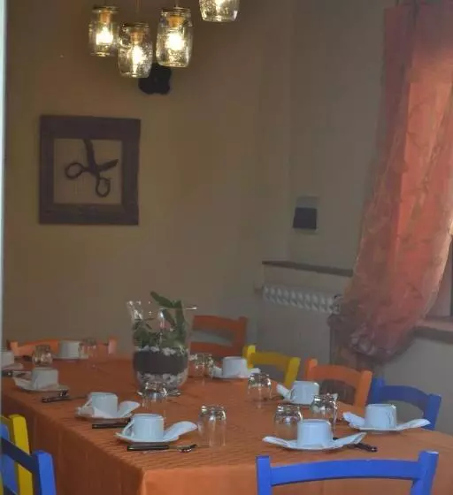 ベッドアンドブレックファースト Alla Corte Di Carla