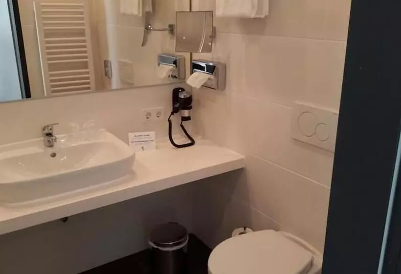 Aamiaismajoitus (B&B) Novina Sleep Inn Herzogenaurach