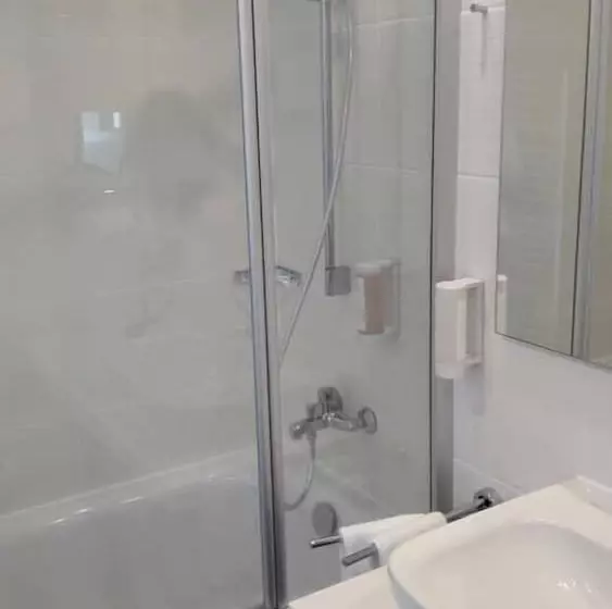 Aamiaismajoitus (B&B) Novina Sleep Inn Herzogenaurach