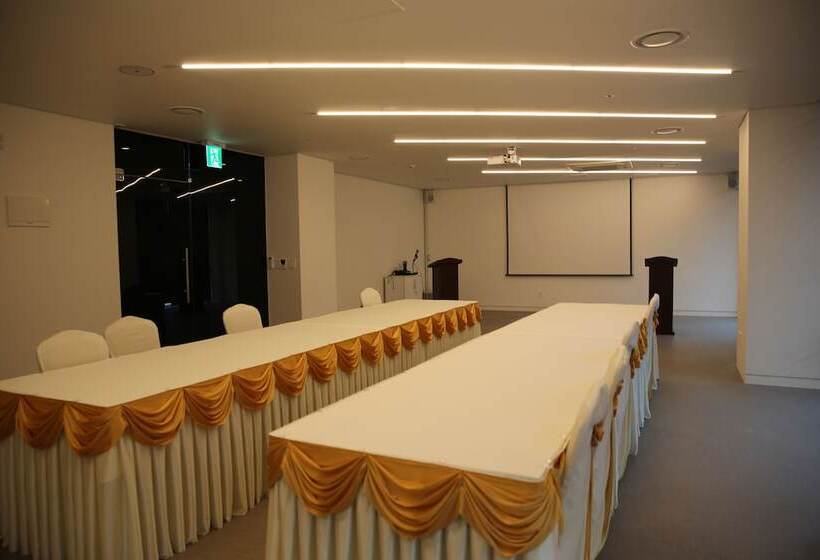 ホテル Acc Design