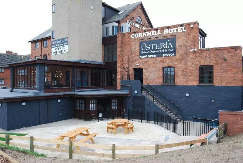 ホテル Cornmill
