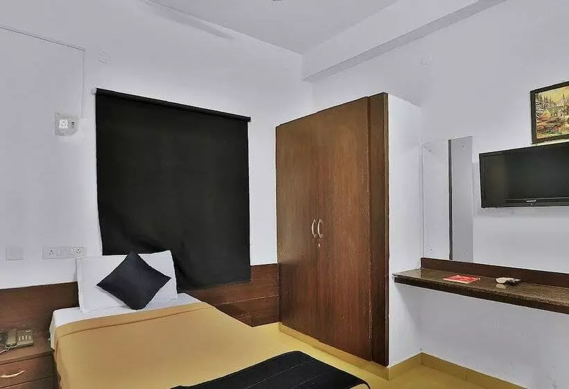 ホテル Oyo Rooms Chennai Airport Near Nanganallur