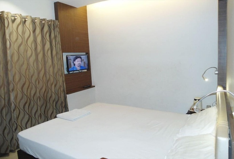 ホテル Prem Nivas